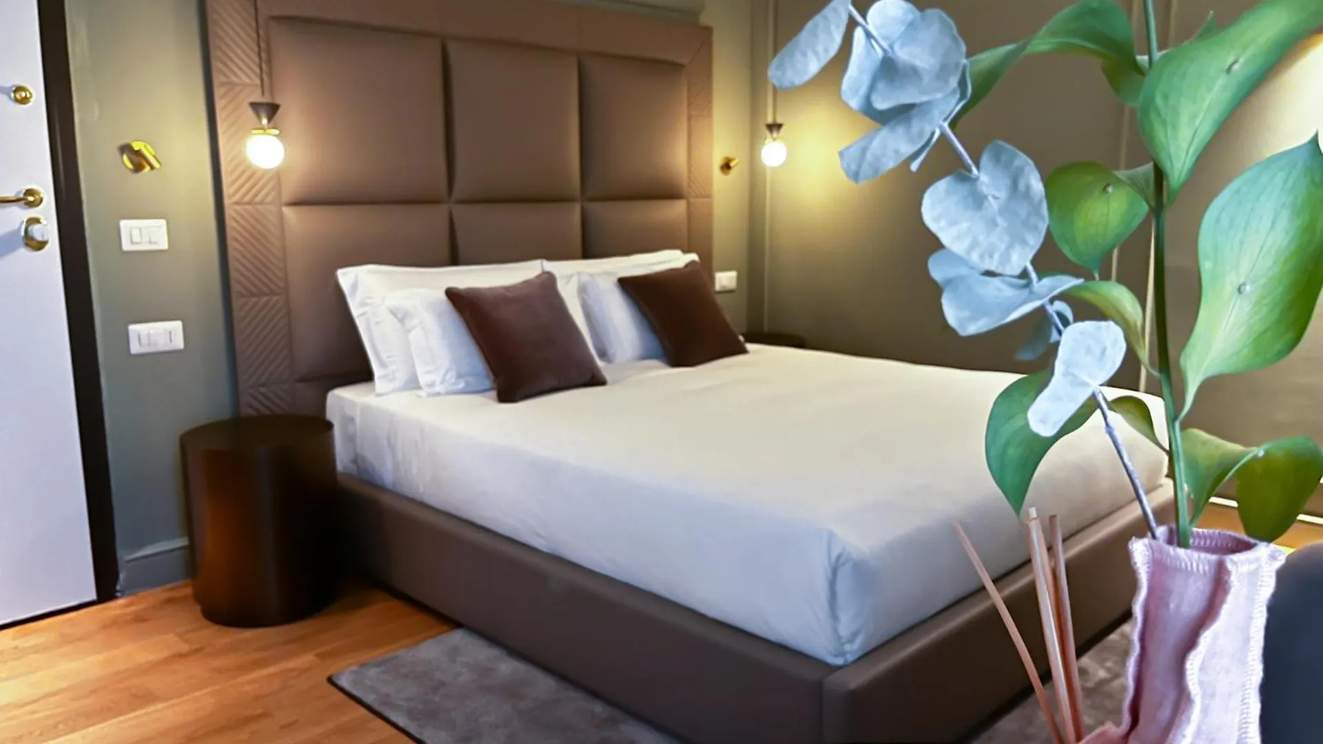 Prestige Boutique Homes - Piazza Duomo Mailand 0*,  Italien