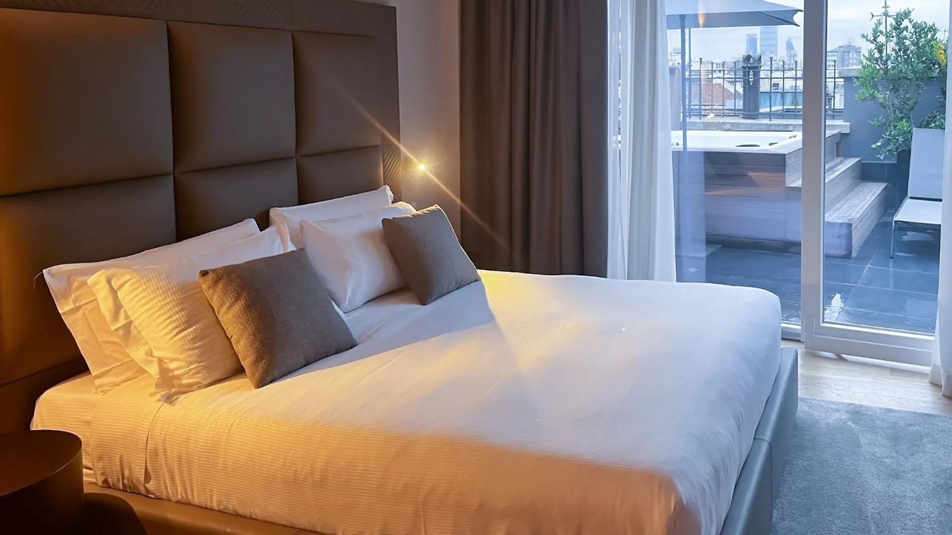 Apartment Prestige Boutique Homes - Piazza Duomo Mailand Italien