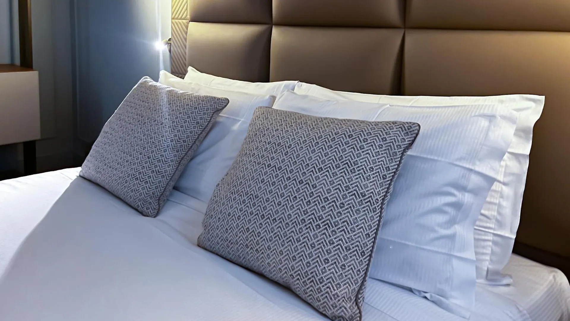 Prestige Boutique Homes - Piazza Duomo Mailand