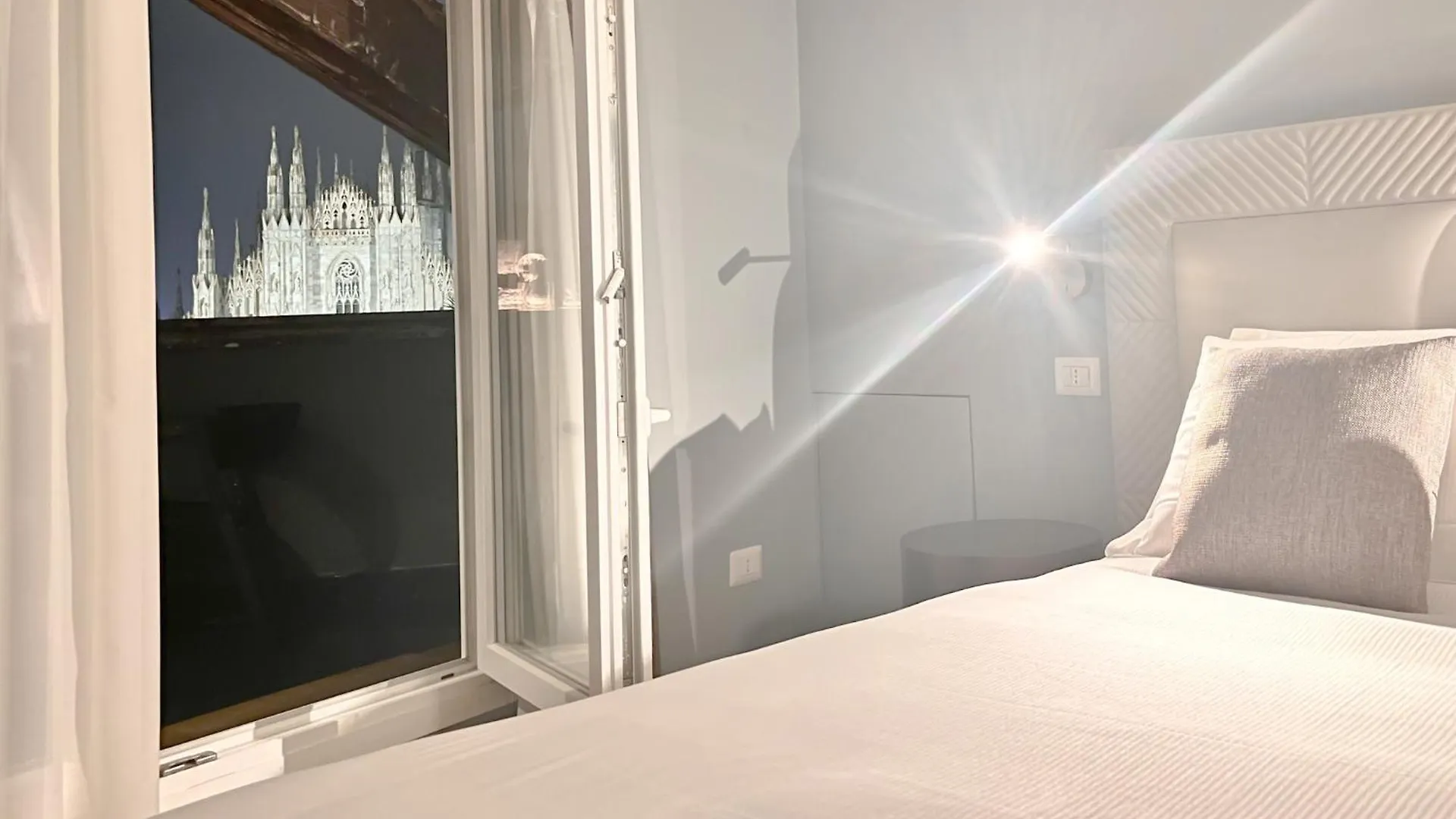 Prestige Boutique Homes - Piazza Duomo Mailand Italien